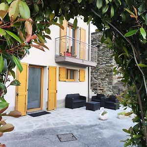 Apartmán Casa Vacanza Relax Sondrio Exterior photo