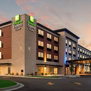 Holiday Inn Express & Suites Racine, An Ihg Hotel Exterior photo