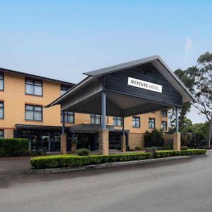 Hotel Mercure Sydney Blacktown Arndell Park Exterior photo