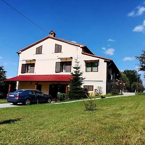 Hotel Casa De Vacanta S&B Brašov Exterior photo