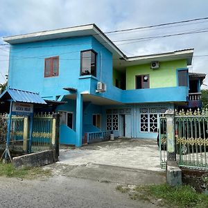 Hotel Spot On 92766 Penginapan Asoka Indah Barru Exterior photo