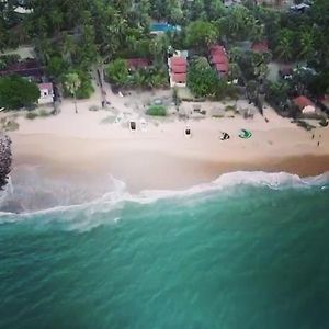 Bed and Breakfast Ocean View Kite Surfing School Kalpitiya Exterior photo