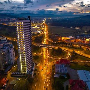 Apartmán Ma Housing West Tower - 14Th, 13Th, 12Th, 9Th Floor Kluž Exterior photo