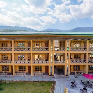 Shomo Chuki Resort Paro Exterior photo