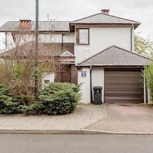 Apartmán Sloneczny Dom Zaprasza Varšava Exterior photo