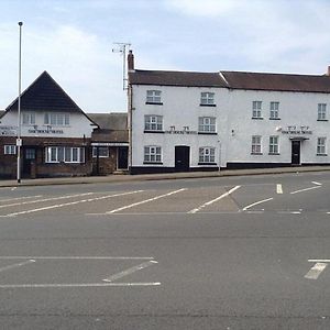 Oak House Hotel Wellingborough Exterior photo