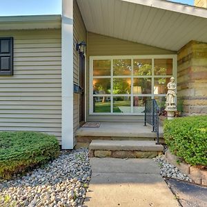 Vila Pet-Friendly Michigan Escape With Patio And Gas Grill! Owosso Exterior photo