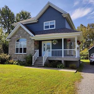 Vila Chalet Chez Divine! Trois-Rivières Exterior photo