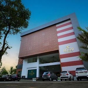 Hotel Beeza Clubhouse Kottayam Exterior photo