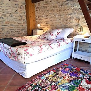 Bed and Breakfast Chambre "Four A Pain" A L'Escale De Varaire Exterior photo