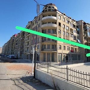 Apartmán Модерн Уют В 2Х Комнатах Xirdalan Exterior photo