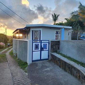 Vila L'Oiseau Du Paradis Petit Brule Exterior photo