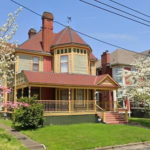 Vila Historic Escape In Mansion Row - Sleeps 12! New Albany Exterior photo