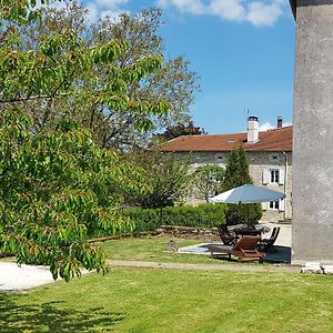 Vila Gite Cosy Avec Terrasse, Jardin Et Barbecue, Proche Sites Historiques - Fr-1-589-370 Removille Exterior photo