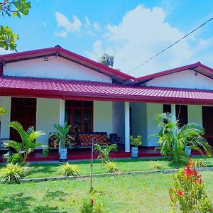 Vila Wilpattu Gagana Guest Nochchiyagama Exterior photo