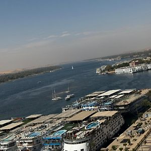 Apartmán Relaxation, Fresh Air, And A Direct View Of The Nile Naj'al Amrab Exterior photo