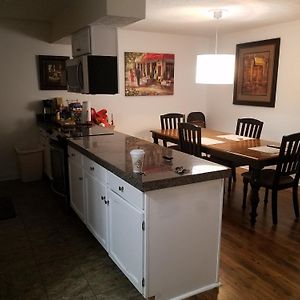 Apartmán Ranch House In Historic Dublin With Garage Exterior photo