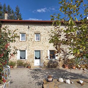 Vila Gite De Charme En Auvergne, Cour Fermee, Jardins Prives, Bbq, Babyfoot, Proche St Jacques De Compostelle - Fr-1-582-232 Saint-Georges-Lagricol Exterior photo