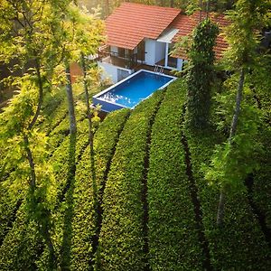 Tealawn Pool Villa, Munnar Exterior photo