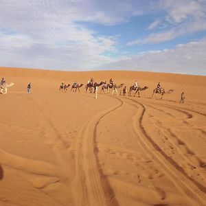 Apartmán Nomadic Desert Lounge M'Hamid Exterior photo