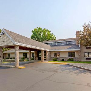 Quality Inn Oshkosh Exterior photo