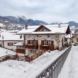 Bed and Breakfast B.& B. Corradini Castello-Molina di Fiemme Exterior photo