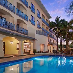 Hotel Courtyard By Marriott Port Of Spain Exterior photo