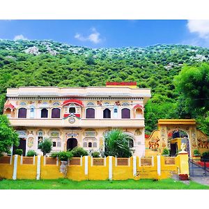 Bed and Breakfast Raj Haveli- A Heritage Samode Džajpur Exterior photo