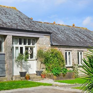 Vila Swallows Barn Crowan Exterior photo