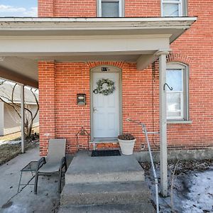 Apartmán Historic Remodeled Red Brick House Wausau Exterior photo