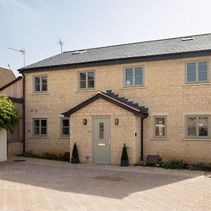 Vila Harpers Yard - 30 Chipping Norton Exterior photo