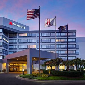 Hotel Detroit Marriott Southfield Exterior photo