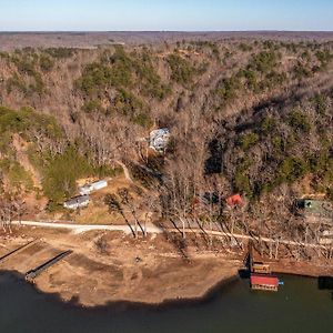 Vila Modern Farmhouse Style Chalet With Amazing Kentucky Lake Views - Dock, Hottub And Firepit! Waverly Exterior photo