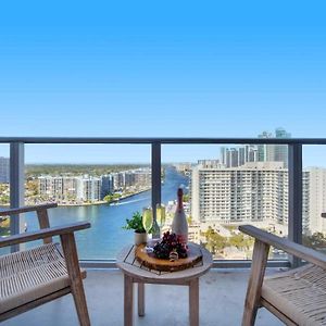 Apartmán High Floor With Stunning Views Amazing Pools Hollywood Exterior photo