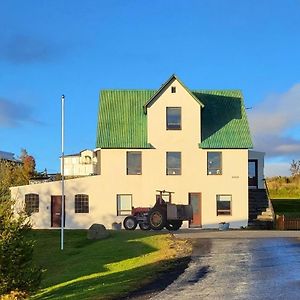 Apartmán Asgarthur Hrisey Exterior photo