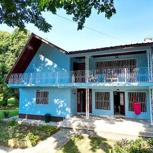 Vila Casa Luna Azul La Ceiba Exterior photo