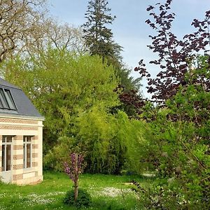 Vila Eco-Gite - Domaine De La Gavolerie Bessé-sur-Braye Exterior photo