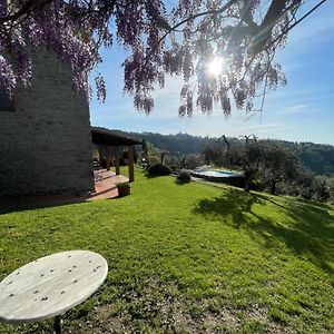 Vila Podere Il Poggio Avaglio Exterior photo