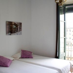 Bed and Breakfast Bed & Breakfast Bells Oficis Girona Exterior photo