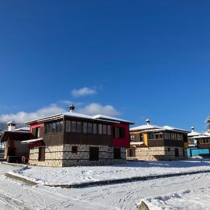 Hotel Вилно Селище Баташки Хан Cigov Čark Exterior photo