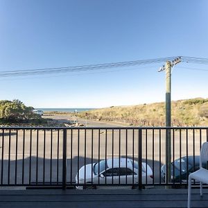 Apartmán Beachfront Haven Christchurch Exterior photo