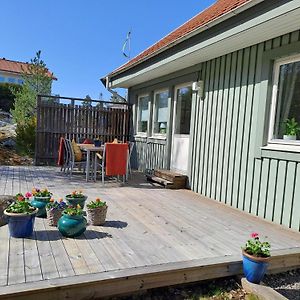 Vila House In Trangsund, 15 Min South Of Stockholm, Free Parking, Exterior photo