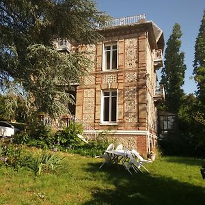 Hotel Les Roches Bolbec Exterior photo