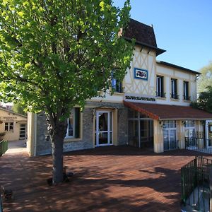 Hotel Auberge Des Ecluses Carrières-sous-Poissy Exterior photo