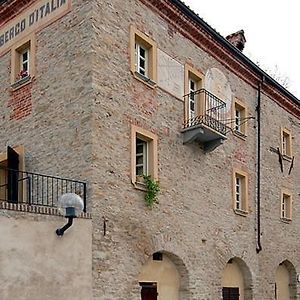 Penzion Dimora Storico Romantica Il Sole E La Luna Cerretto Langhe Exterior photo