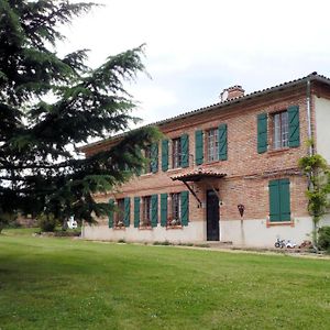 Bed and Breakfast Les Convertigues Montjoire Exterior photo