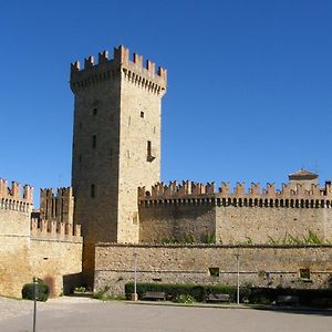 Hotel Castello Di Vigoleno Exterior photo