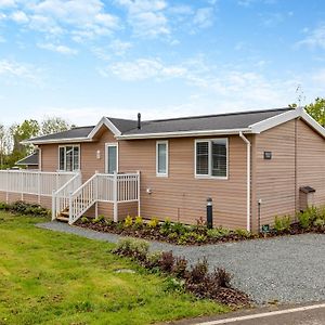 Berberis Lodge Willington  Exterior photo