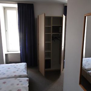 Bed and Breakfast Garni Bar Sport Mendrisio Room photo