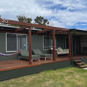 Vila Bower By The Sea Penneshaw Exterior photo